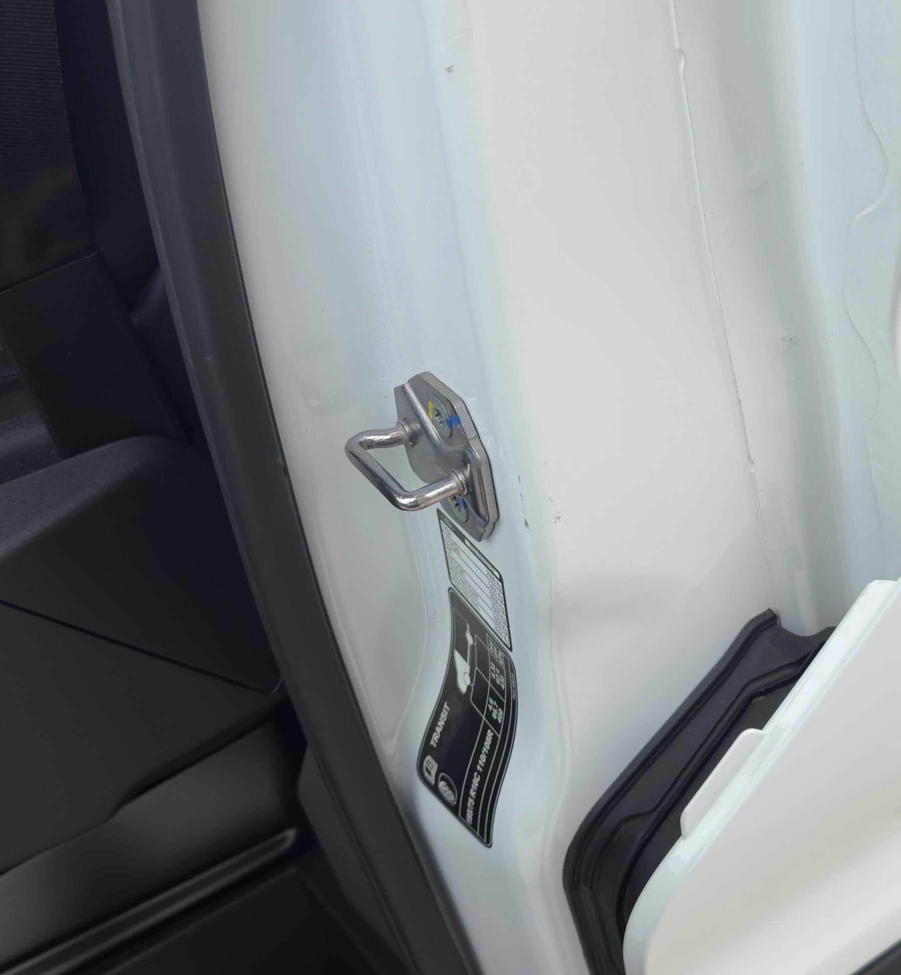 Trava de Segurança (par) - Ford Transit 2022-2023